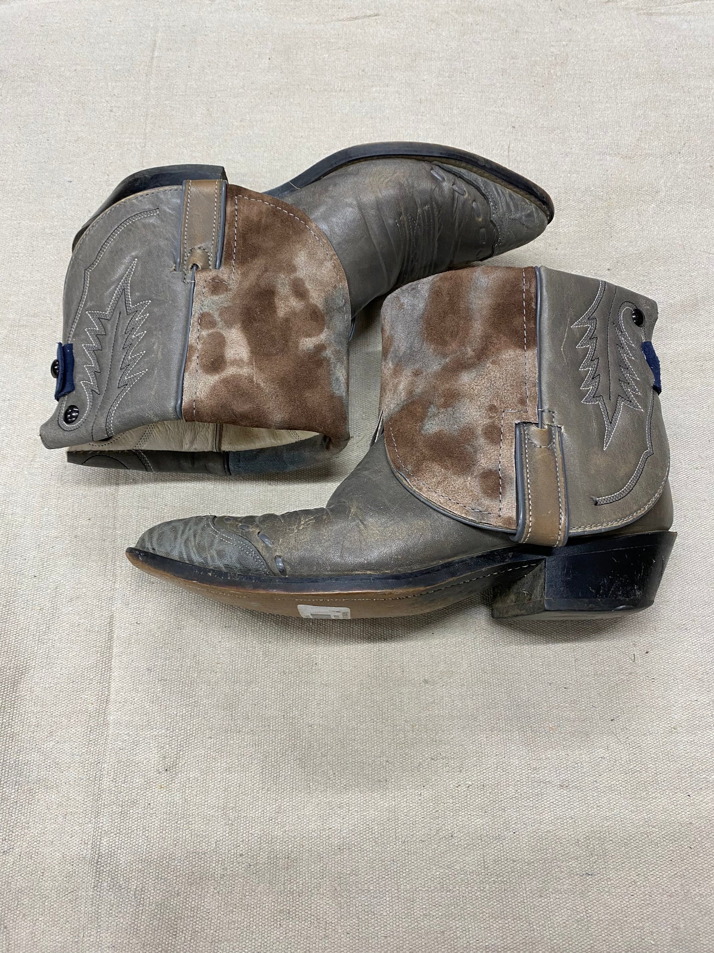 Marbled Grey Canty Boots