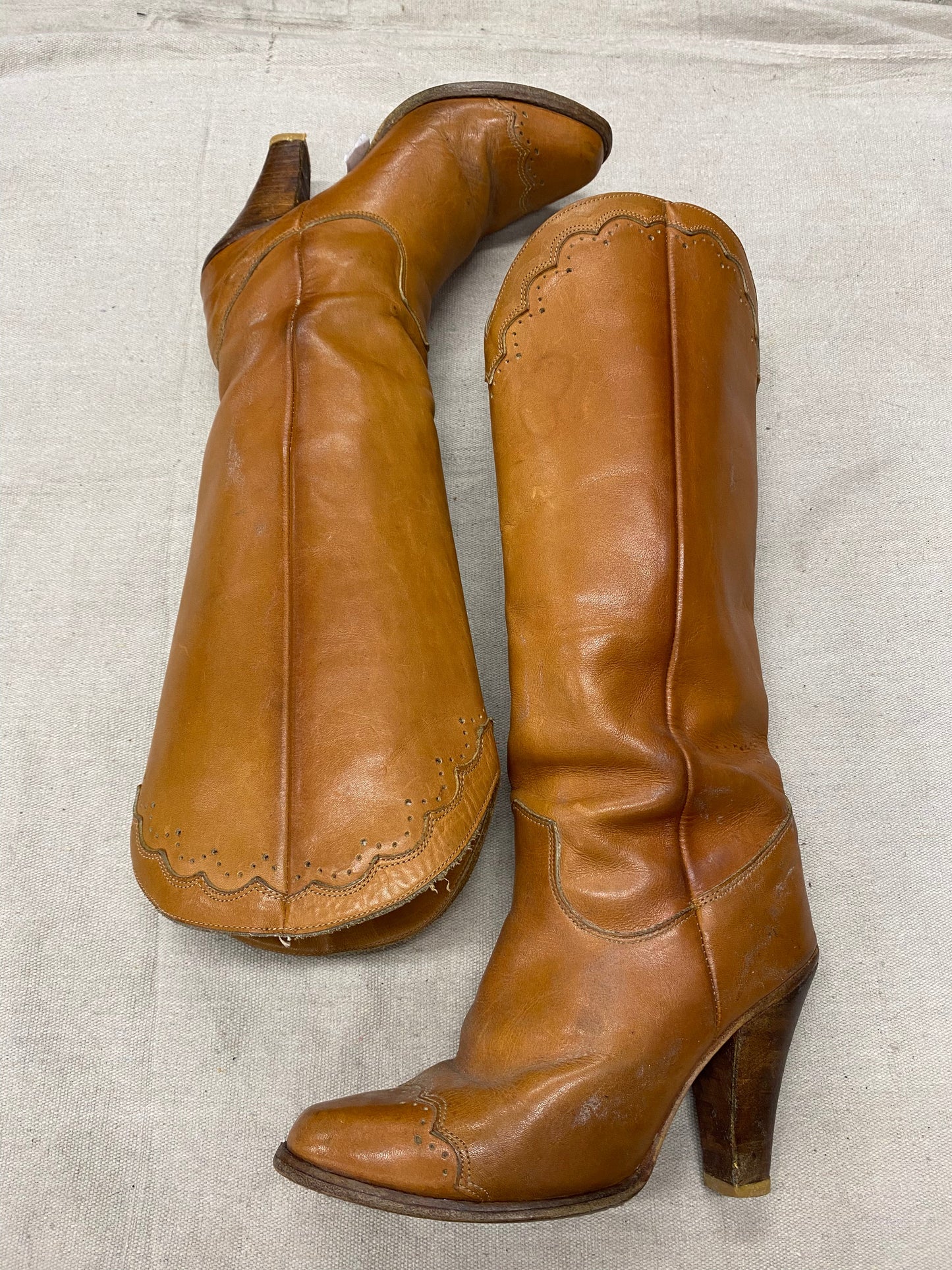 Vintage Scallop Cognac Tall Cowboy Boot